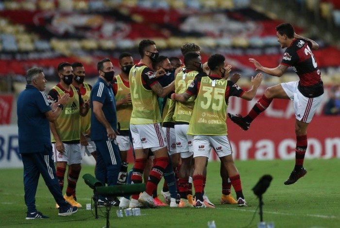 Flamengo x AthleticoPR jogo de volta pelas oitavas de final da Copa do Brasil no estádio do Maracanã. O atacante Pedro comemora o segundo gol dele no jogo.
