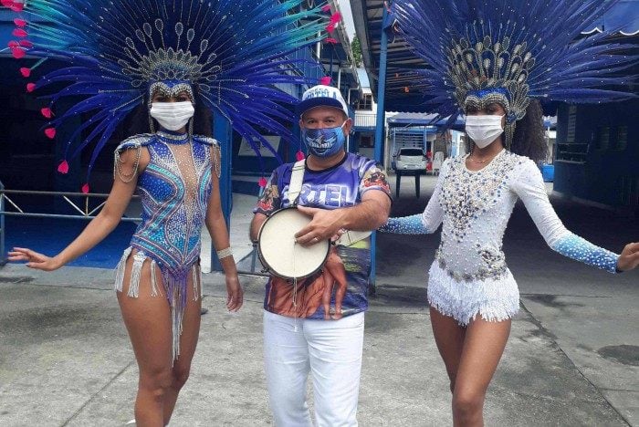 Passistas e ritmistas da Portela também estarão de máscara