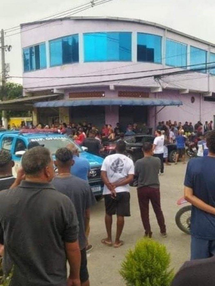 Outras duas pessoas foram baleadas e encaminhadas ao UPA do Jardim Íris.