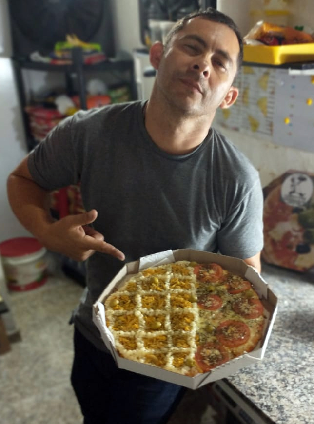 O restaurante também vende pizzas - Arquivo Pessoal