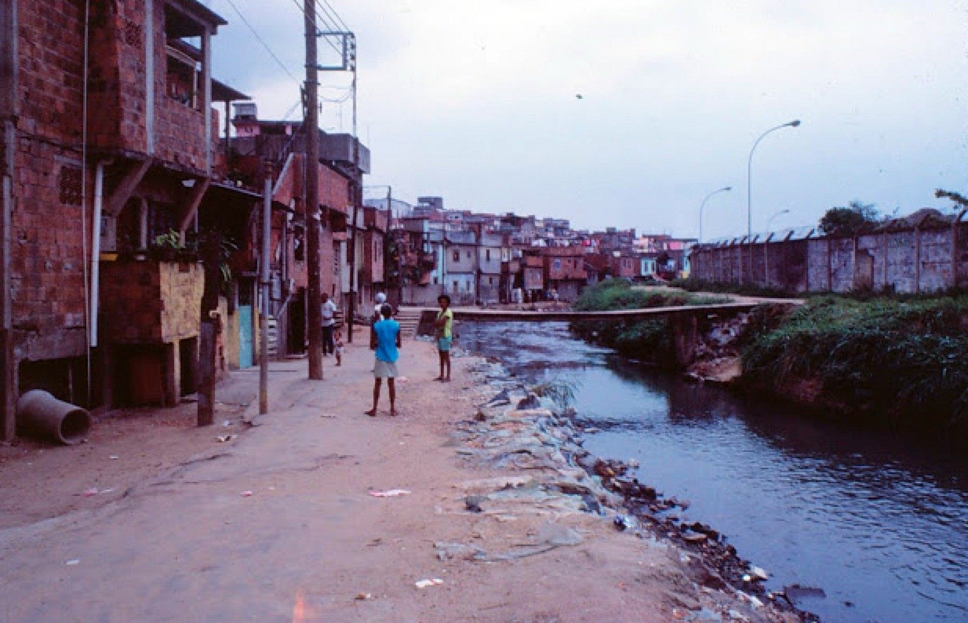 Pesquisadora vê capacidade dos jovens do Jacarezinho 'jogada fora