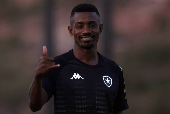 Kalou. Treino Botafogo  no CT do Nautico. 10 de Outubro de 2020, Recife, PE, Brasil