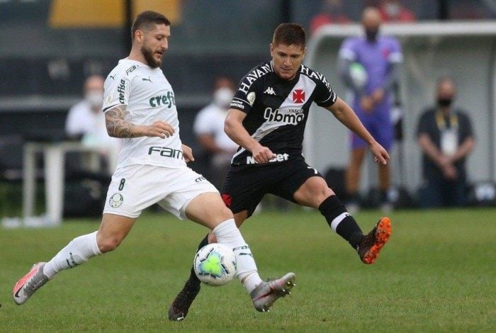 Vasco x Palmeiras jogam pela 20ª rodada do Campeonato Brasileiro 2020 no estádio de São Januário.
