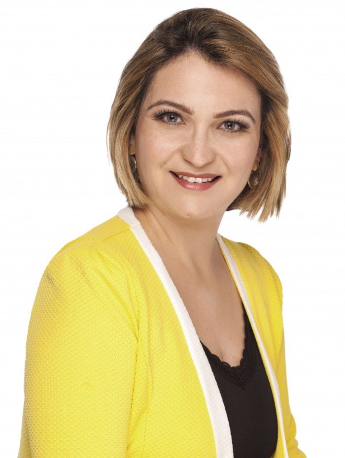 A candidata Lívia de Chiquinho (PP) aparece liderando as pesquisas com 47% das intenções de voto em Araruama