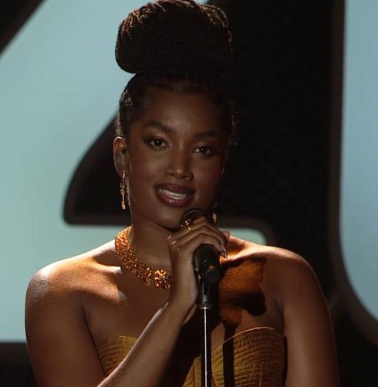 IZA - fotos Reprodução