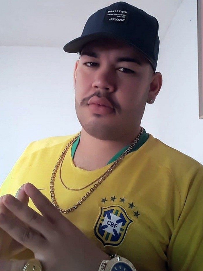 Jovem era do Jardim Maravilha