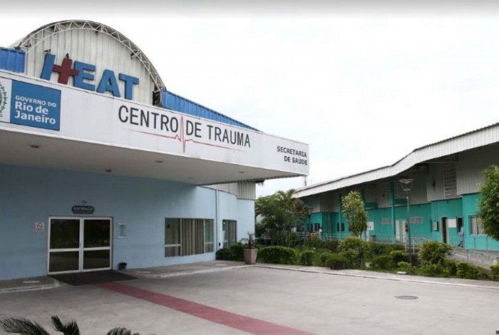 Homem e mulher deram entrada no Hospital Estadual Alberto Torres 