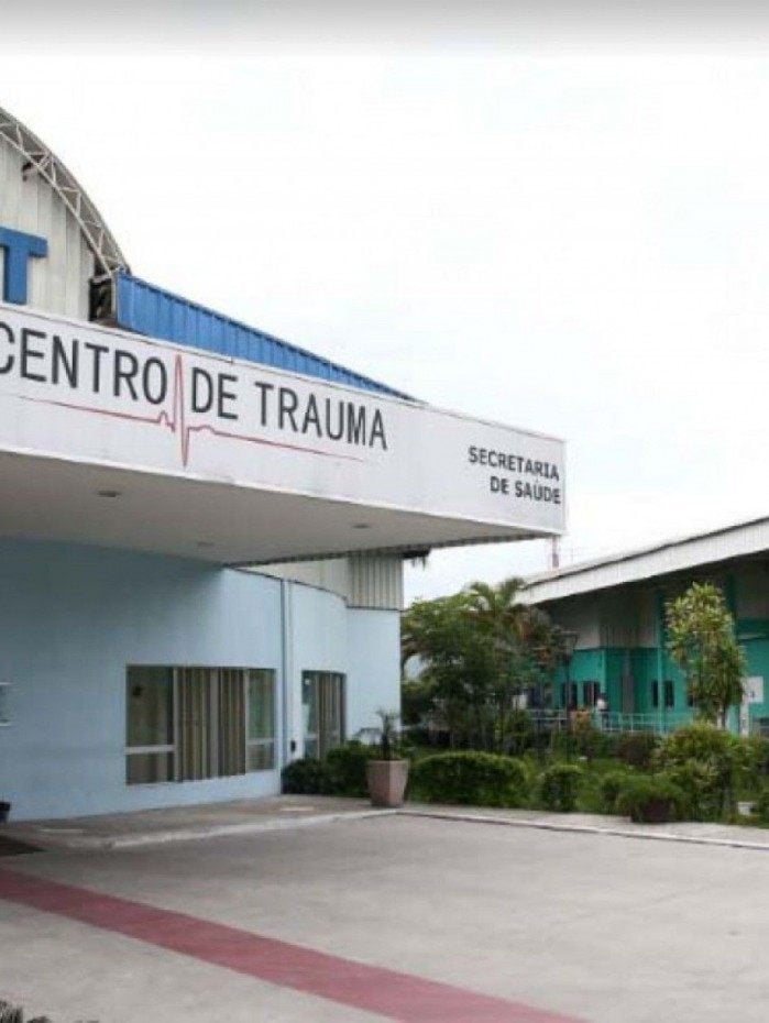 Um homem e uma mulher deram entrada no HEAT vítimas de bala perdida
