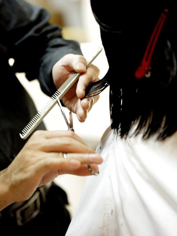 Corte de cabelo - Reprodução de Internet