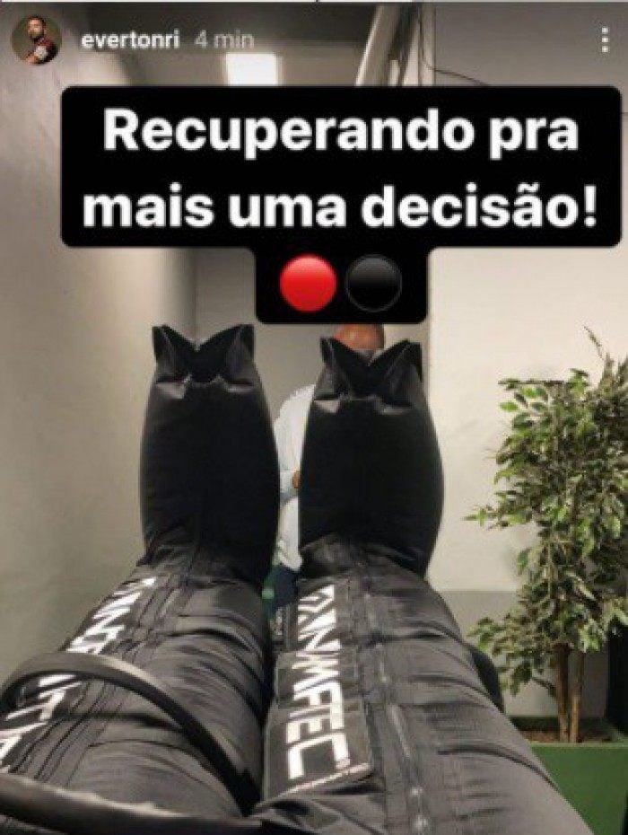 Everton Ribeiro - Reprodução