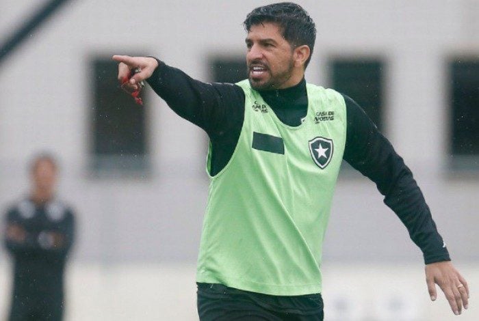 Emiliano Díaz tem 38 anos