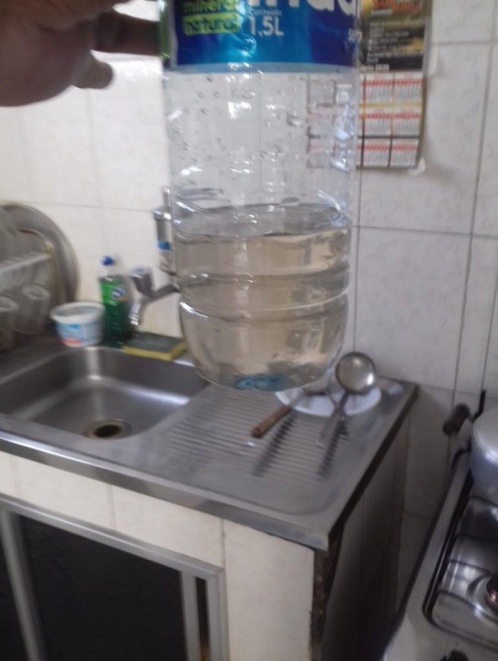 Moradores relatam água de cor amarela saindo das torneiras - Arquivo Pessoal