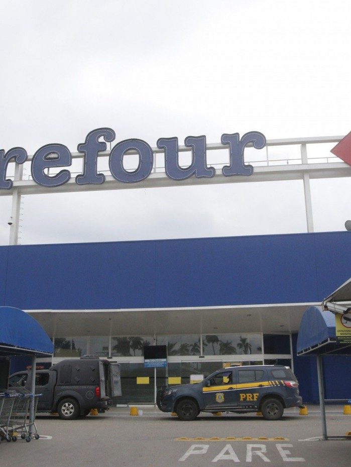 Grupo Carrefour est&aacute; contratando profissionais para v&aacute;rias fun&ccedil;&otilde;es