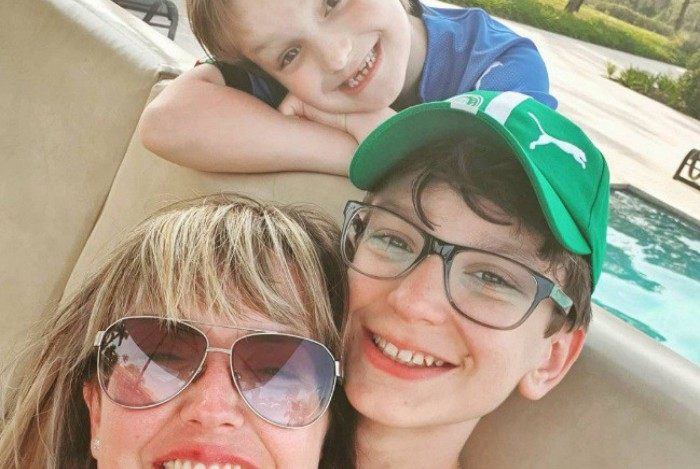 Alessandra Scatena e os filhos