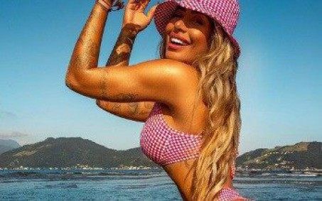 Irmã de Neymar, Rafaella Santos fala sobre suposto namoro