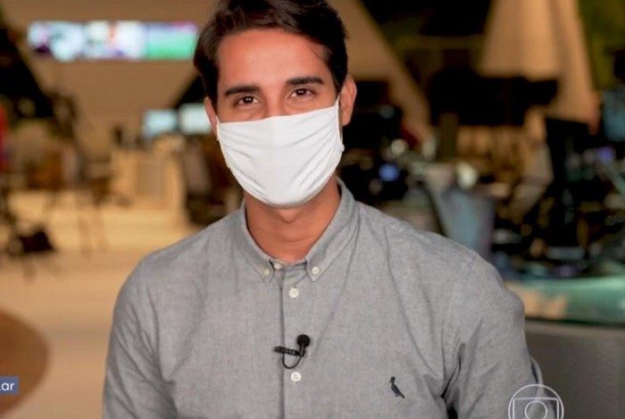 Jornalista do 'Fantástico' quebra regra da casa