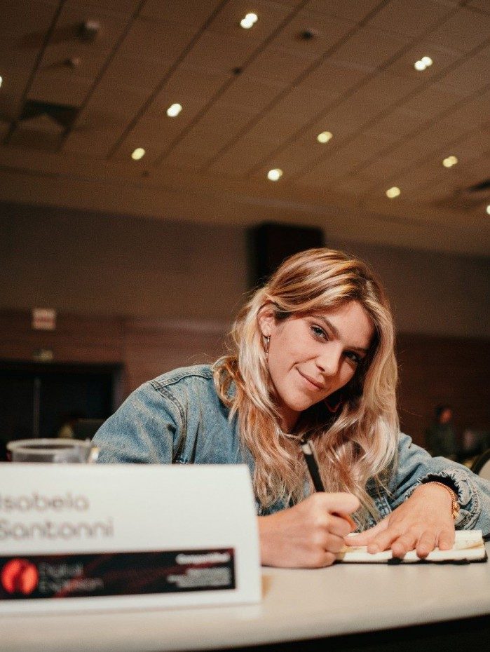 Isabela Santoni faz imers&atilde;o sobre escala de neg&oacute;cios digitais