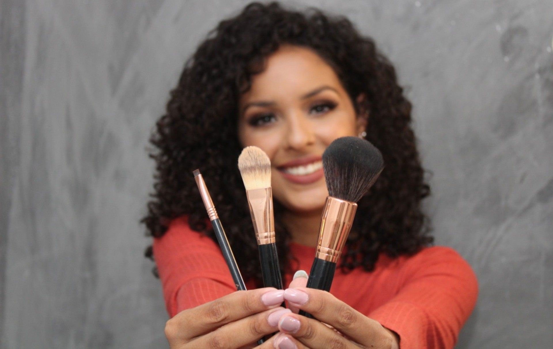 Alexandra descobriu o talento para o ramo da beleza - Arquivo Pessoal