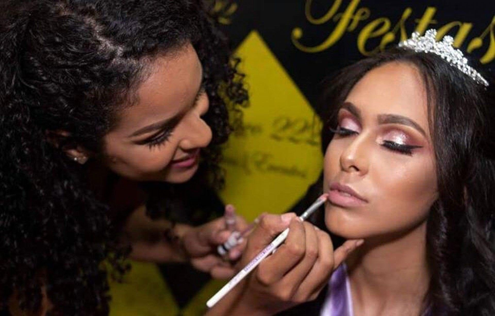 Alexandra descobriu o talento para o ramo da beleza - Arquivo Pessoal