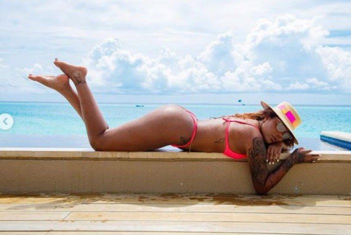 Ludmilla nas Ilhas Maldivas