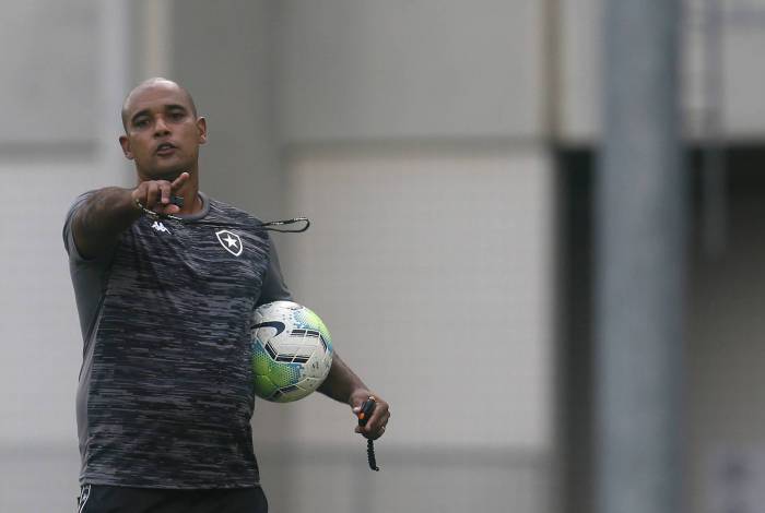 Lucena. Treino Botafogo  no Estadio Nilton Santos. 30 de Novembro de 2020, Rio de Janeiro