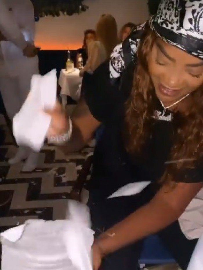 Ludmilla quebra pratos de restaurante - reprodução do instagram