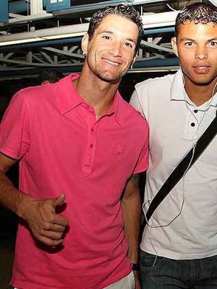 Thiago Neves e Thiago Silva juntos em 2008 - Reprodução