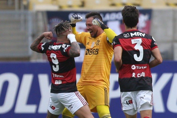 Flamengo derrotou o Santos por 4 a 1