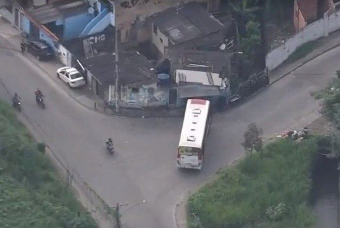 Barricada na Vila Aliança 