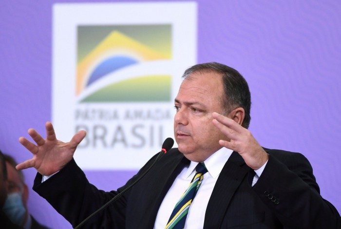 Eduardo Pazuello, ministro da Saúde, destacou que a vacinação deve ser "igualitária e simultânea" em todos os estados do Brasil
