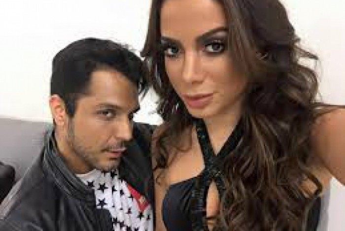 Anitta e Renner Souza