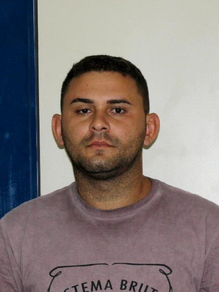 Polícia apreende R$ 300 mil em drogas que estavam soterradas num chácara em Guapimirim