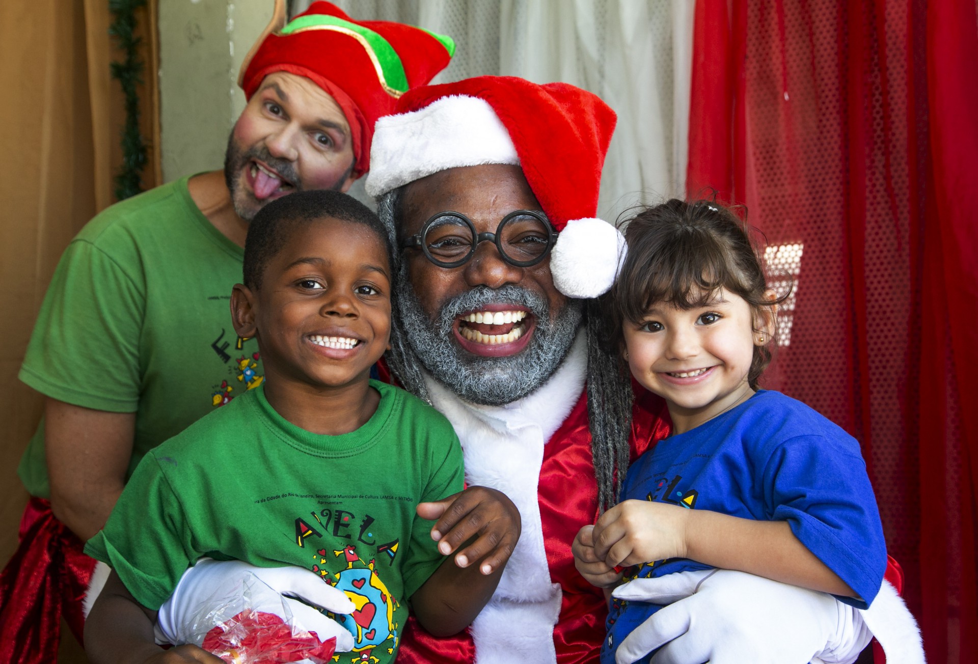 França de Papai Noel em ação da Cidade de Deus no ano passado - Cacau Fernandes / Divulgação
