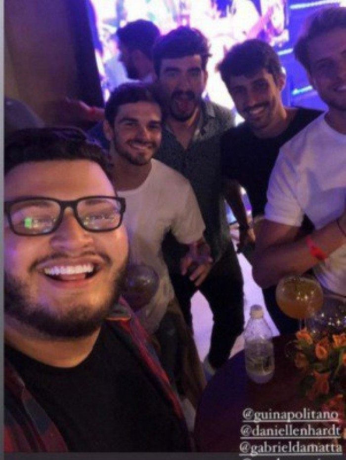 Victor Hugo fez stories da festa de Carlinhos Maia