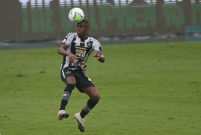 Botafogo X Corinthians pelo Campeonato Brasileiro, rodada 27.