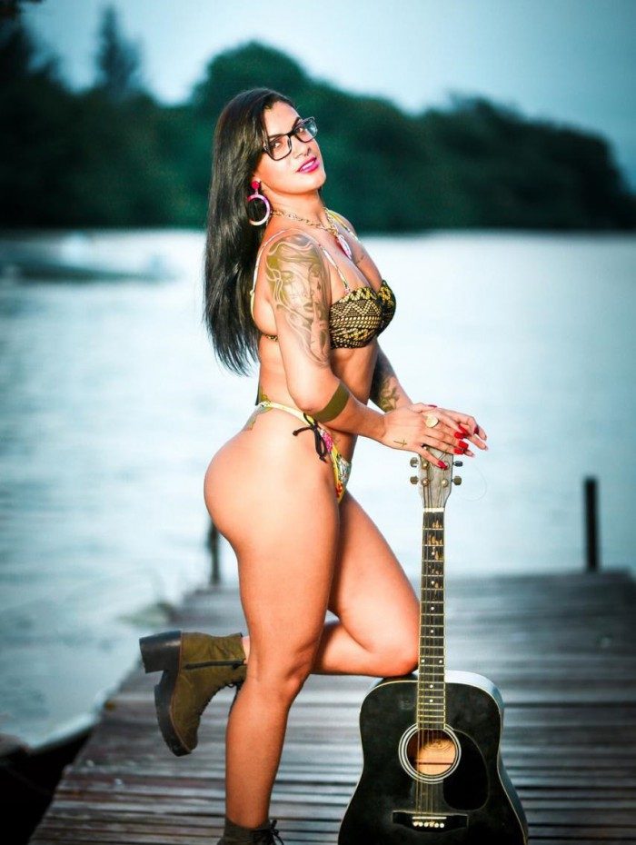 Kessia Silva é torcedora do Flamengo  — A Gata da Hora