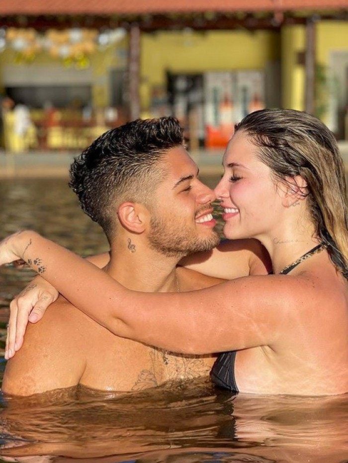 Virginia Fonseca e Z&eacute; Felipe