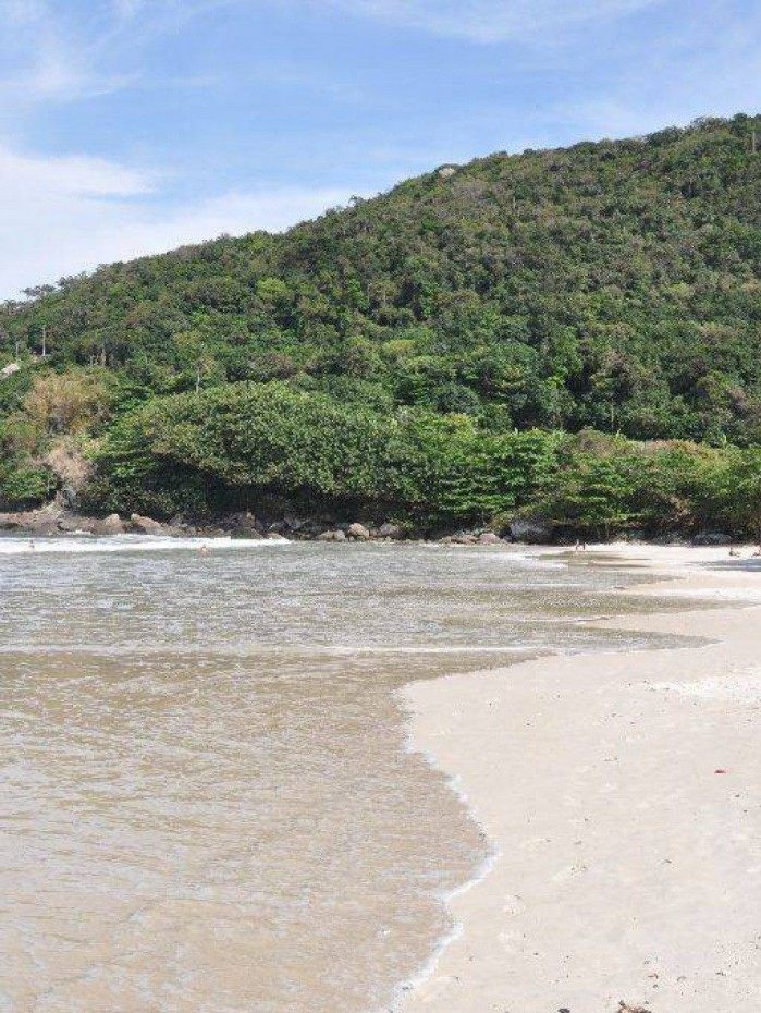 Praia do Forte Bar&atilde;o do Rio Branco, em Jurujuba, Niter&oacute;i