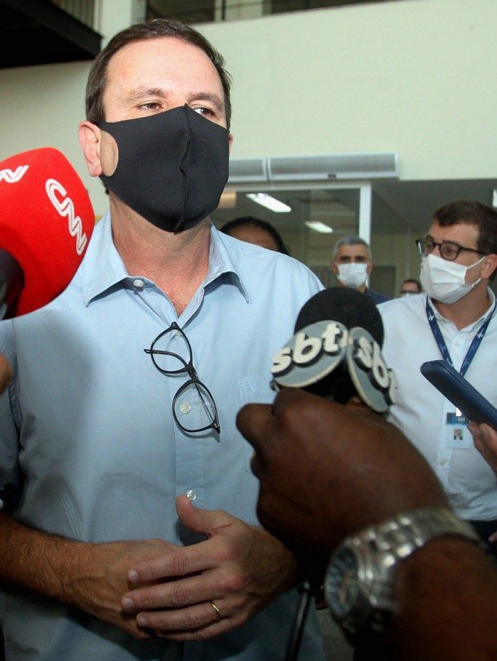 Prefeito Eduardo Paes fez uma live na noite desta ter&ccedil;a-feira