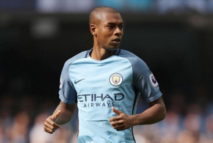Fernandinho, volante do Manchester City