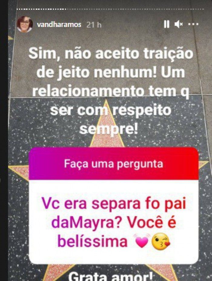 Post da mãe de Mayra Cardi