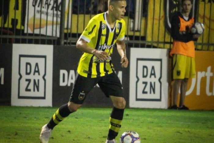 Wallisson tem contrato com o Volta Redonda até 2024

