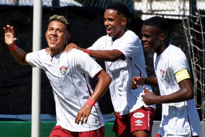 Fluminense goleou o Flamengo no Sub-17