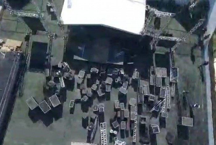 Imagens de vídeo da montagem do espaço para o evento irregular
