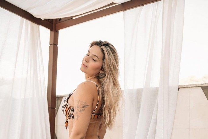 Viih Tube fez enxerto de gordura no bumbum e lipo lad para entrar no 'BBB 21'