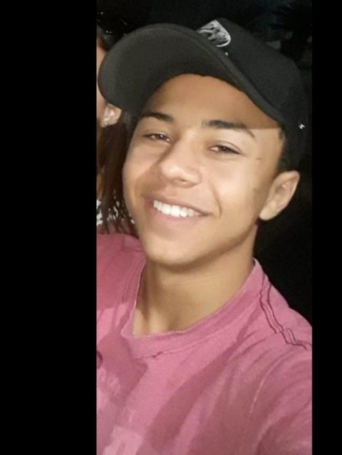  Carlos Gabriel Rosa, de 20 anos, está desaparecido desde a última terça-feira