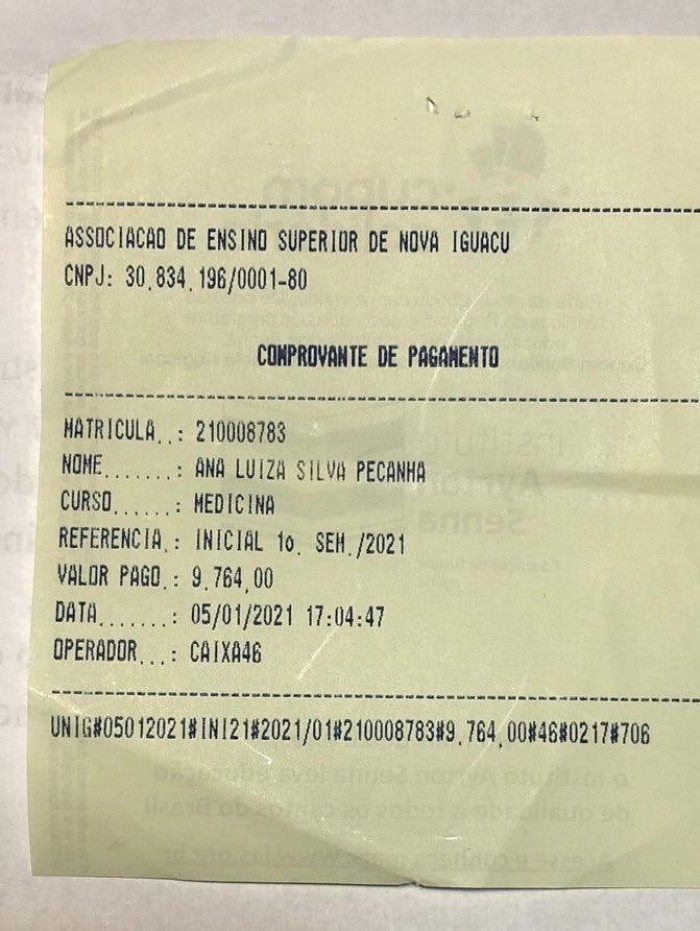 Matrícula foi paga com contribuições feitas por familiares, amigos e conhecidos que se envolveram na causa; além das vendas de rifa e doces.