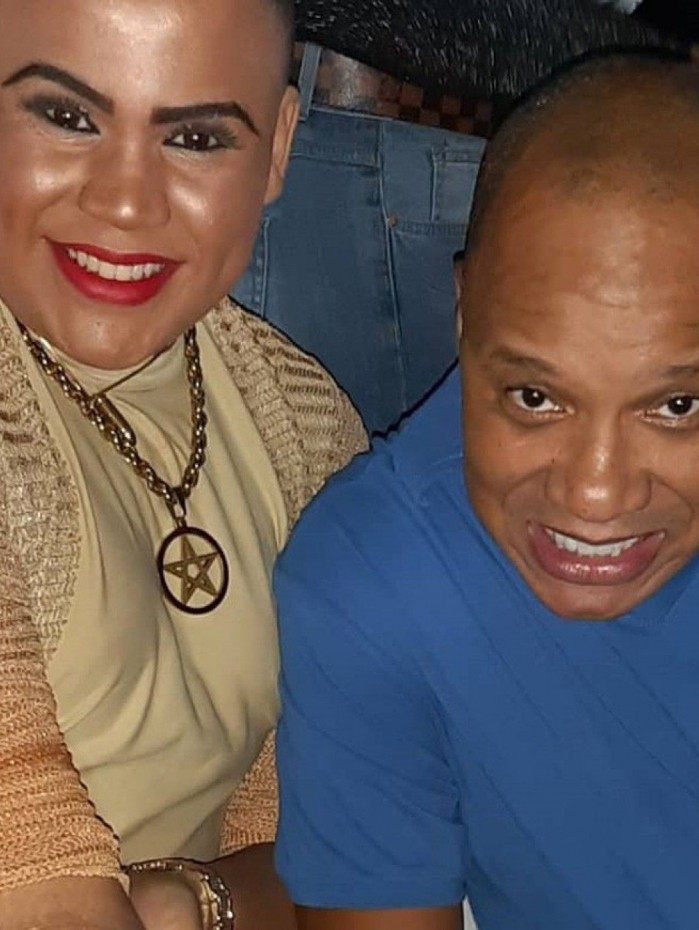 Anderson, vocalista do grupo Molejo, nega as acusa&ccedil;&otilde;es de estupro feitas por MC Maylon