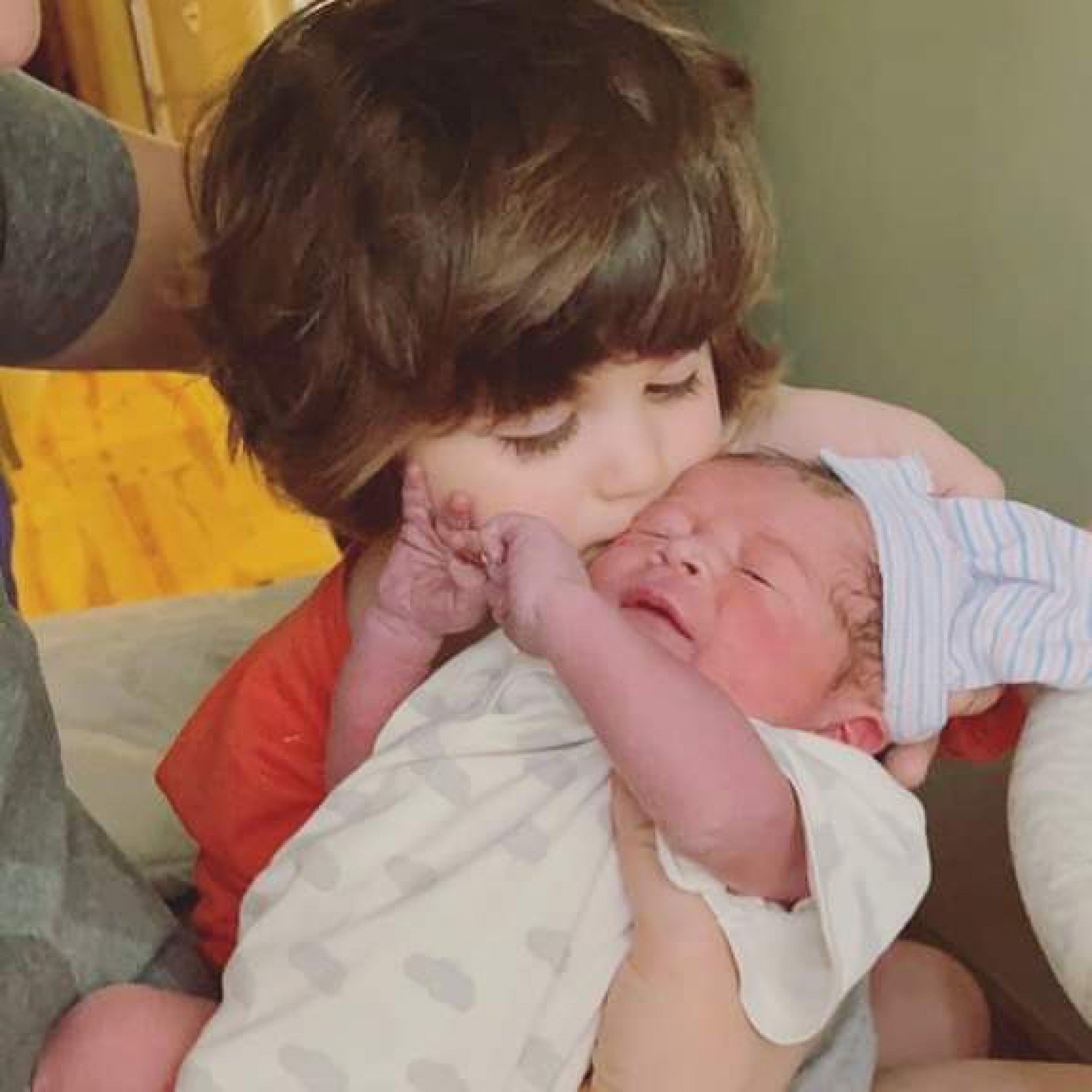 Dom e Julian, netos de Marcos Frota - Reprodução