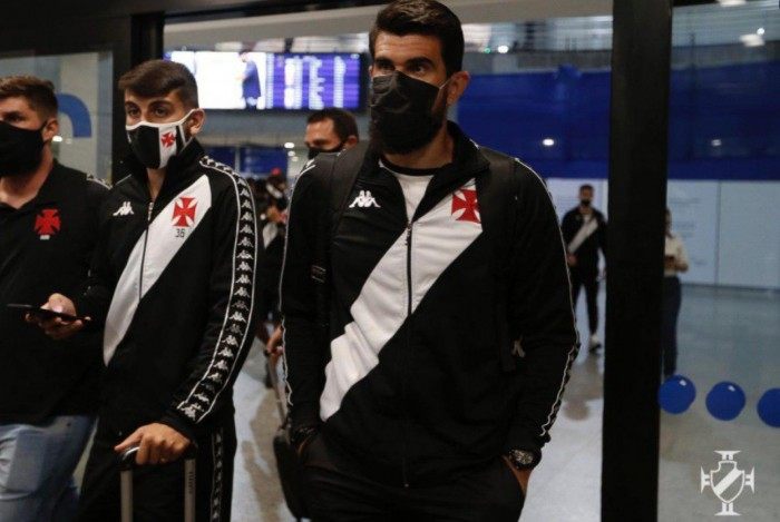 Vasco enfrenta o Fortaleza